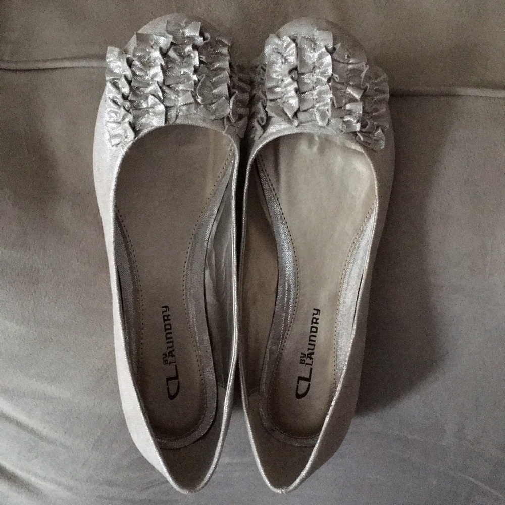 BNIB Chinese Laundry Glamour Slip On Shoes Sz 8.5